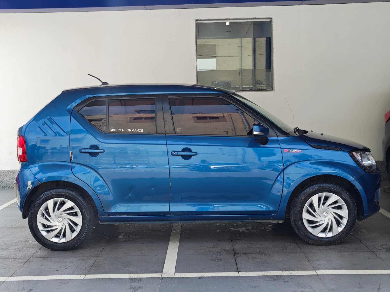MARUTI SUZUKI IGNIS DELTA